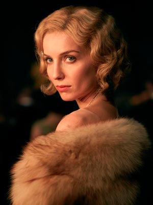  
Annabelle Wallis